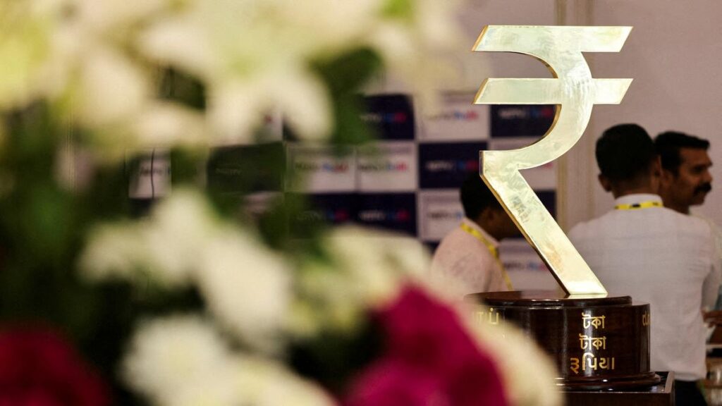 Rupee falls 17 paise in early trade