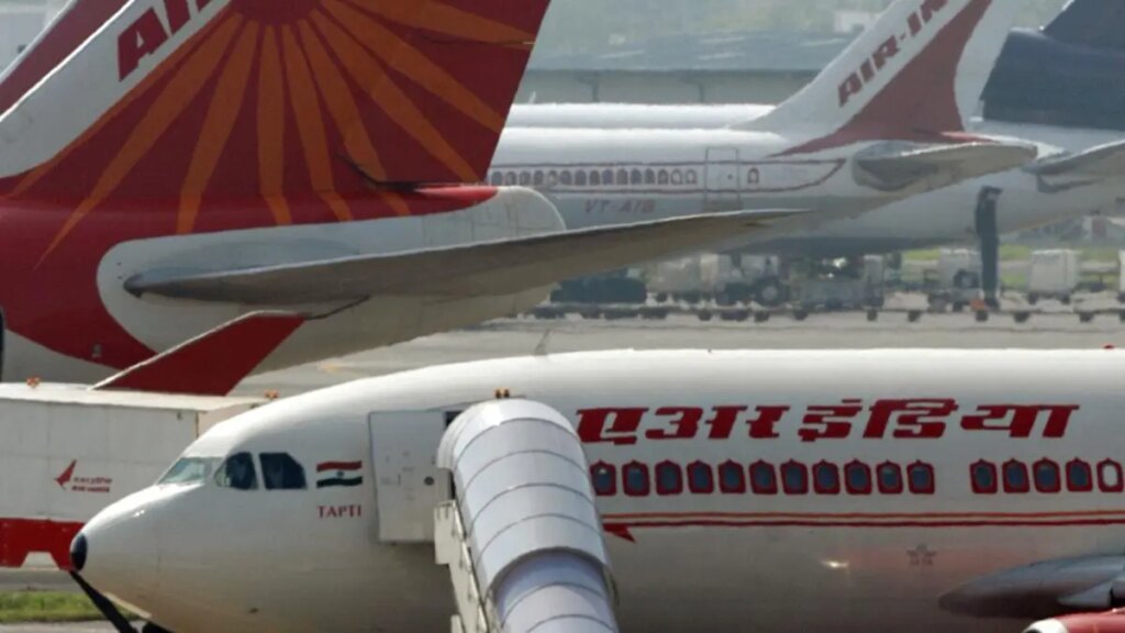Captain Sabharwal and co-pilot Clive Kunder who flew AI plane that crashed