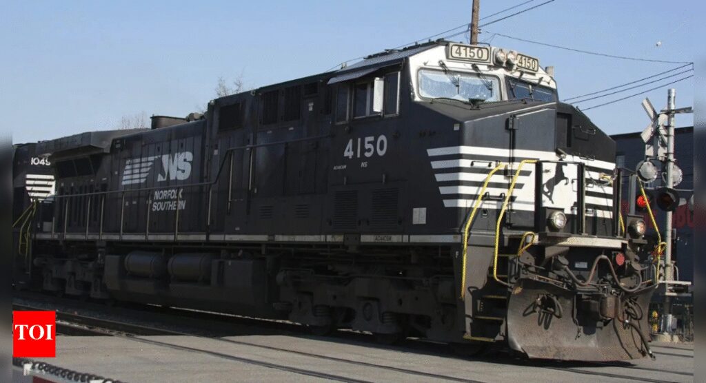 Railroad merger buzz: Union Pacific posts .8 billion Q2 profit, Norfolk Southern deal talk lifts stocks