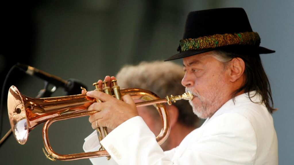 Jazz legend Chuck Mangione, known for ’Feels So Good,’ dies at 84
