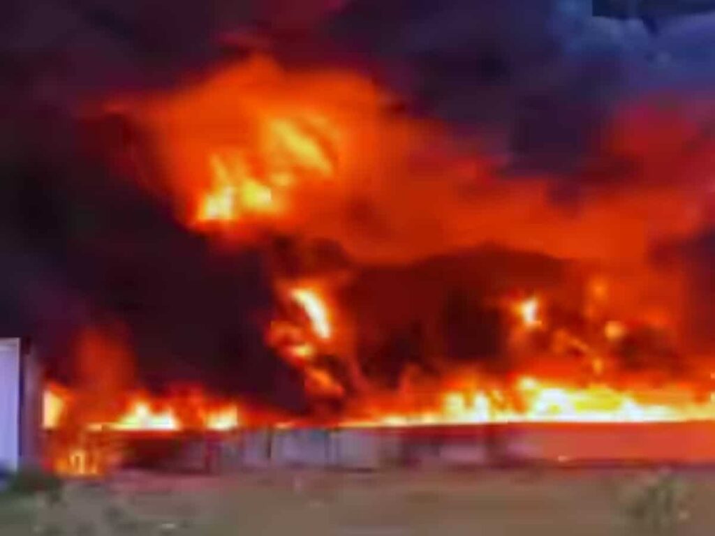 Diesel-laden goods train catches fire near Tiruvallur, disrupts Chennai rail traffic