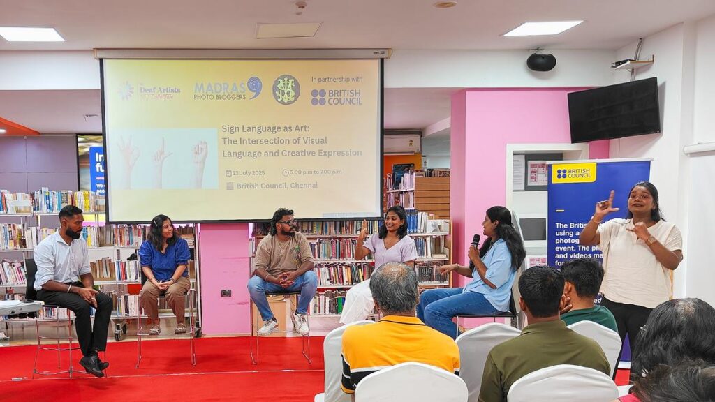 Sign language as art: Dialogue on sign language and accessibility in the arts
