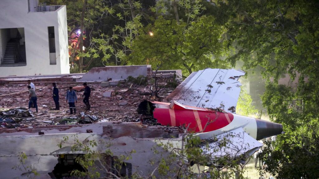 Aviation experts slam Air India crash report, allege pilot scapegoating