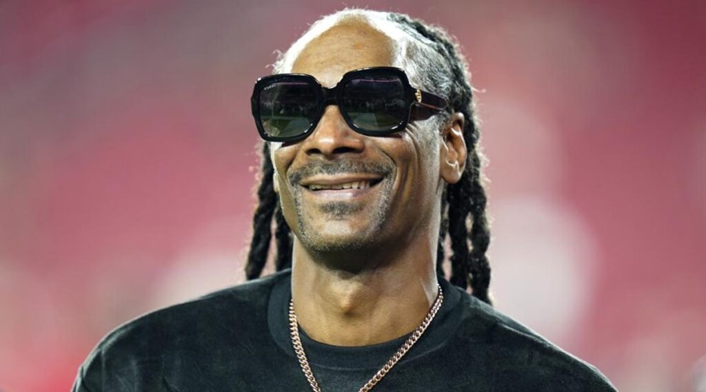 ‘An underdog that bites back, just like me’: American rapper Snoop Dogg on buying stake in Swansea City | Football News