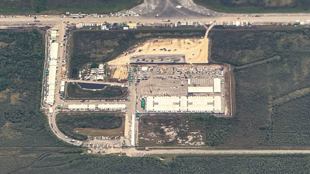 US lawmakers see two realities at Florida’s ‘Alligator Alcatraz’