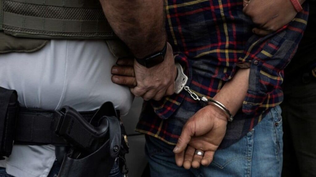 ICE can now deport migrants to a ‘third country’ with a ‘6-hr notice’ | What the new memo say