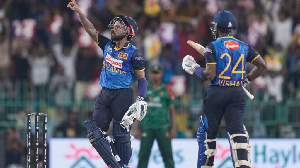 Coach proposes; Mendis delivers | Cricket News