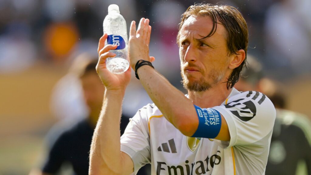 ‘A bitter end for Luka’: Modric’s Real Madrid career ends after 13 years and 28 trophies with 0-4 defeat to PSG | Football News