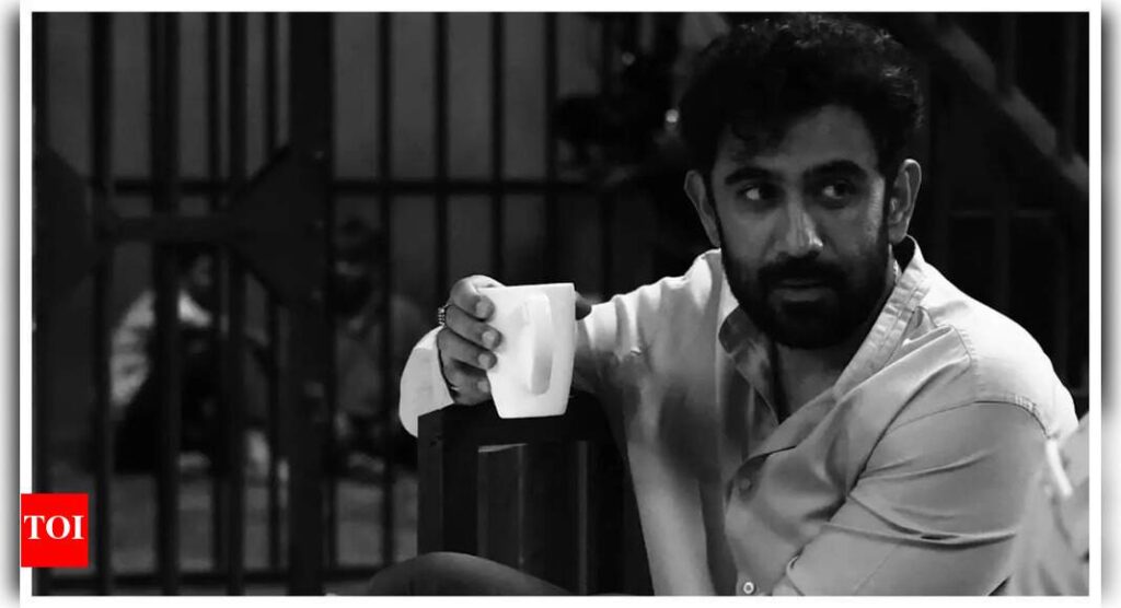 Amit Sadh introduces himself to content creators who fail to recognize the artist; Fans applaud his humble nature: ‘I am an actor...’ |