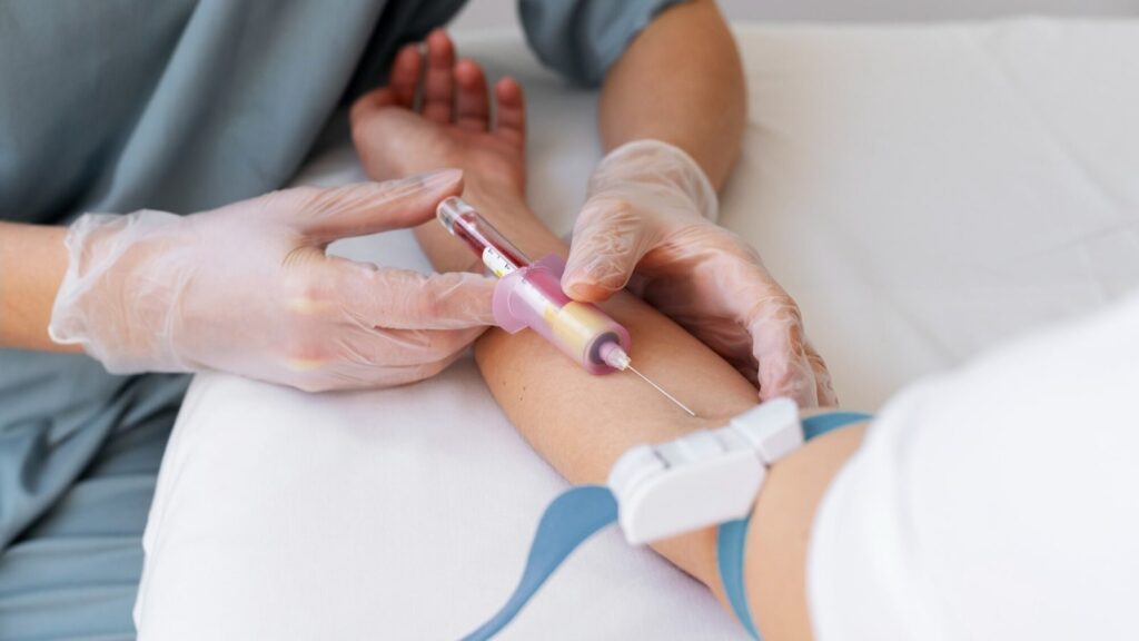 Cardiologist suggests top 10 blood tests to avoid bypass surgery for heart patients: Fasting insulin, fibrinogen | Health