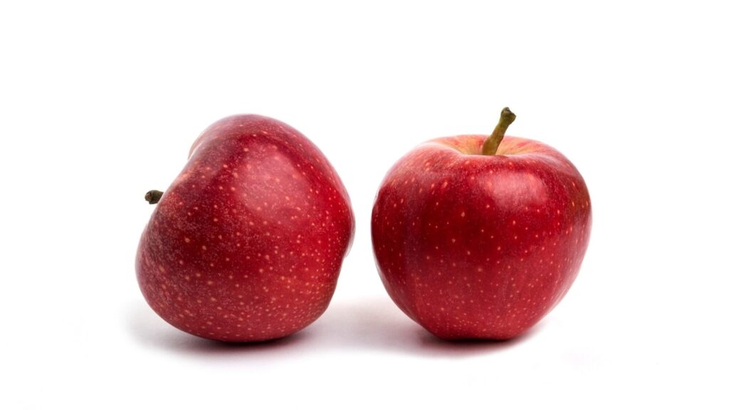 Gastroenterologist explains why you must eat 2 apples daily: Lower risk of fatty liver, colon cancer; weight management | Health