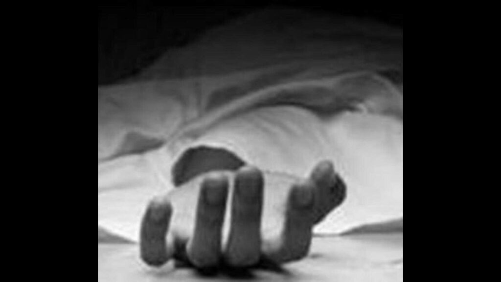 Flashfloods in Poonch & Rajouri: Body of minor girl recovered, youth remains missing