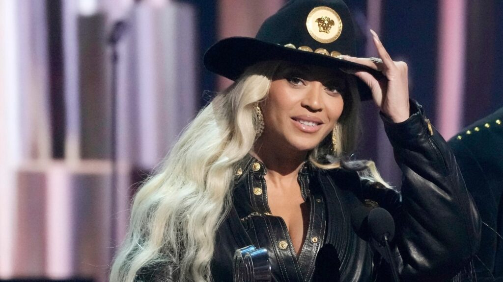 Piers Morgan accuses Beyonce of ‘appropriating’ Marilyn Monroe in Levi’s ad amid Sydney Sweeney row | Hollywood