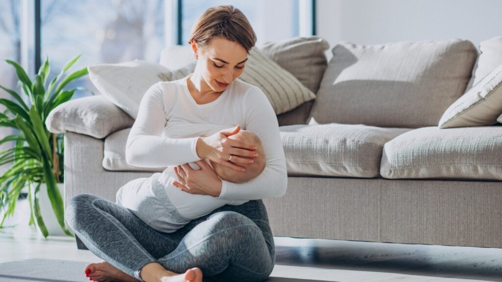 Gynaecologist busts 5 common myths about breastfeeding: ‘Pumping breast milk is not…' | Health