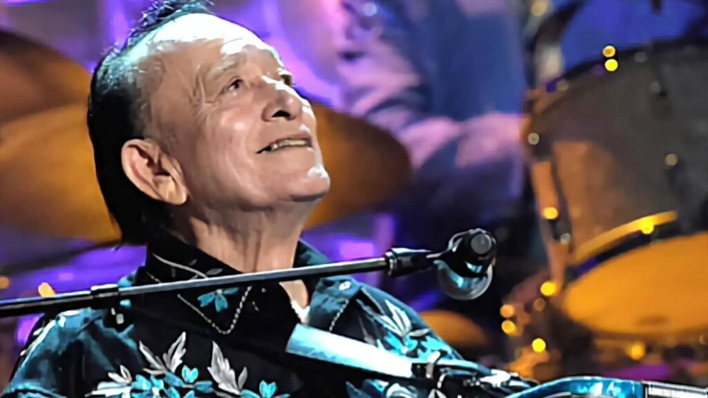 Flaco Jimenez dies at 86: Tejano legend's net worth; how he made his money