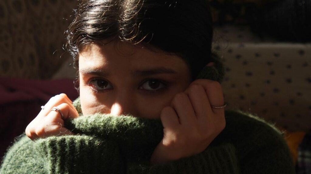 Indie artiste Gini strikes a chord with her new track ‘Naadaani’