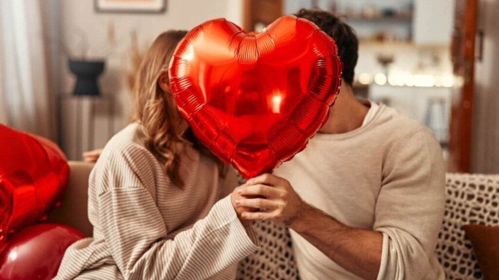 Husband wants to spend 1st anniversary with family, wife asks Reddit if she is wrong for being upset: ‘You are’