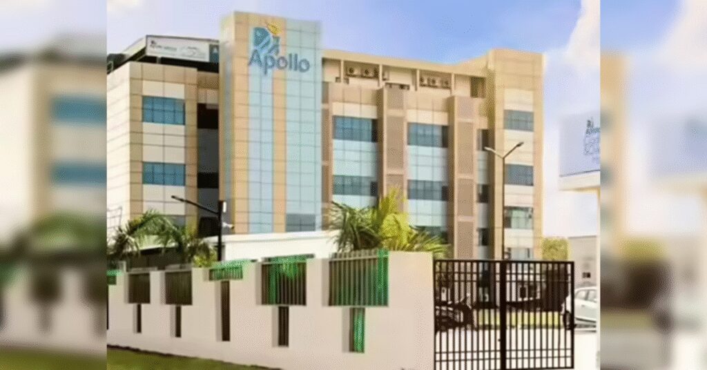 Suneeta Reddy Offloads 1.3% Stake in Apollo Hospitals for ₹14.89 Billion, ETHealthworld