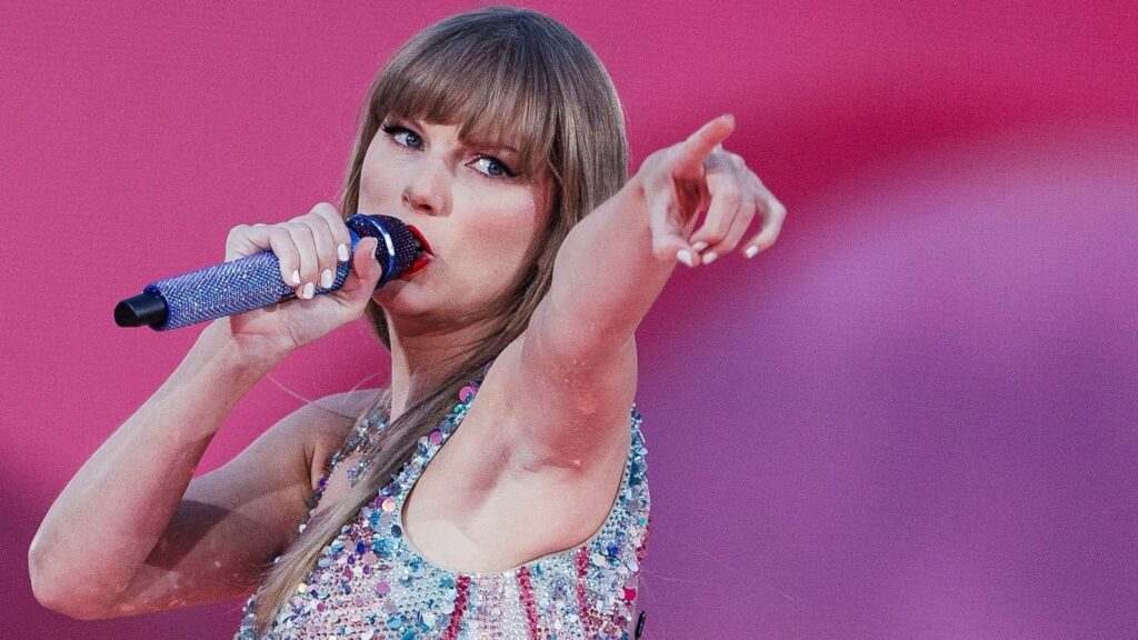 Taylor Swift announces The Life of a Showgirl album, changes social media profile pics