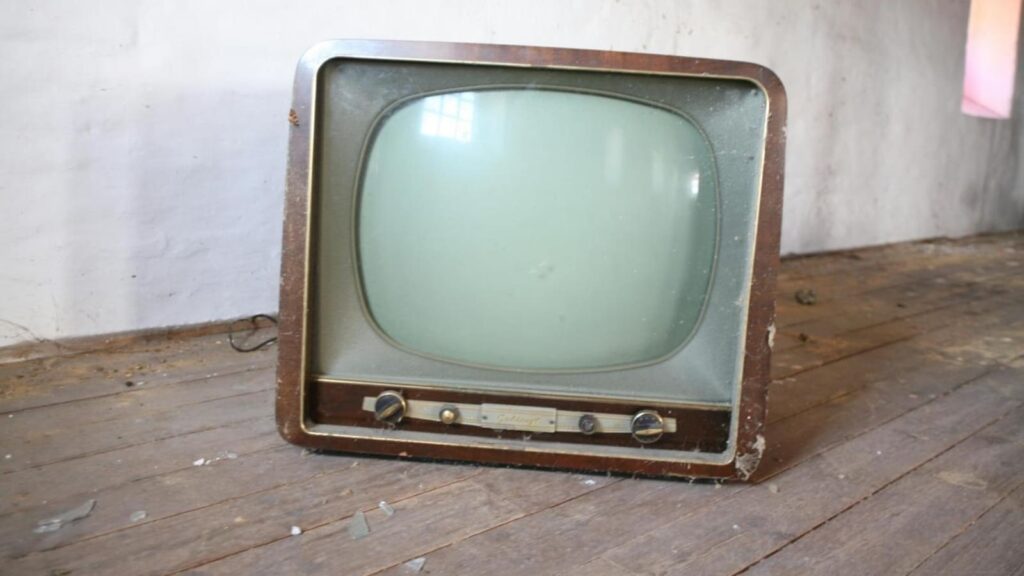 Matt Rogers talks bringing zeitgeisty Las Culturistas Awards to TV for the 1st time