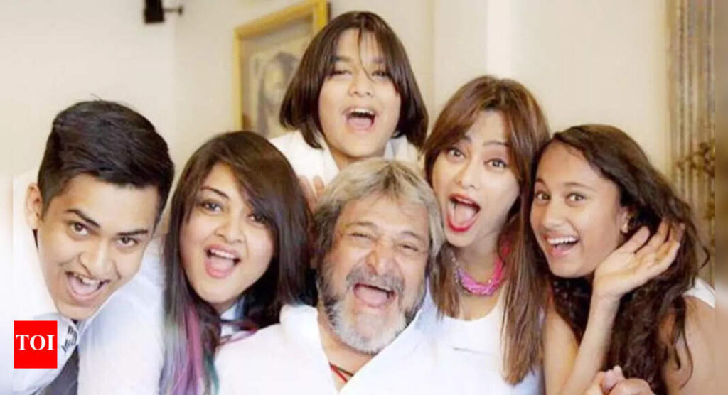 Mahesh Manjrekar’s first wife Deepa Mehta passes away, son Satya Manjrekar pens emotional tribute: 'I miss you mumma' | Hindi Movie News