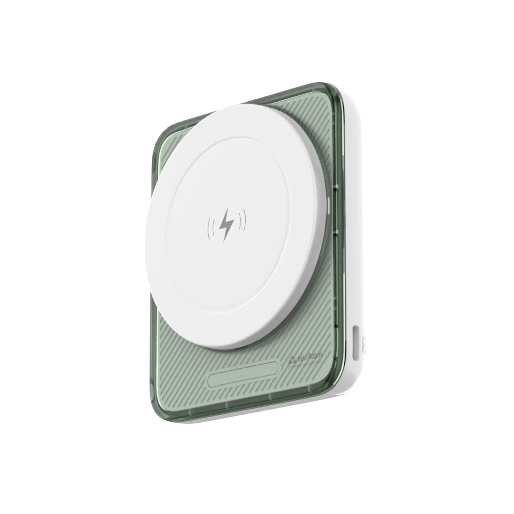 Stuffcool Lucid 15W Smallest Magnetic Wireless powerbank 5000mAh Battery Capacity for iPhone 16/15/14/13 and 12