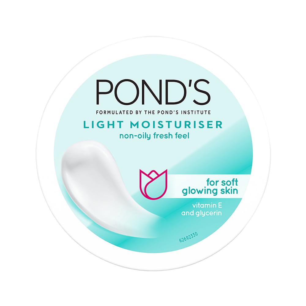 POND'S Light Moisturiser Non-Oily Fresh Feel With Vitamin E + Glycerine 300ml