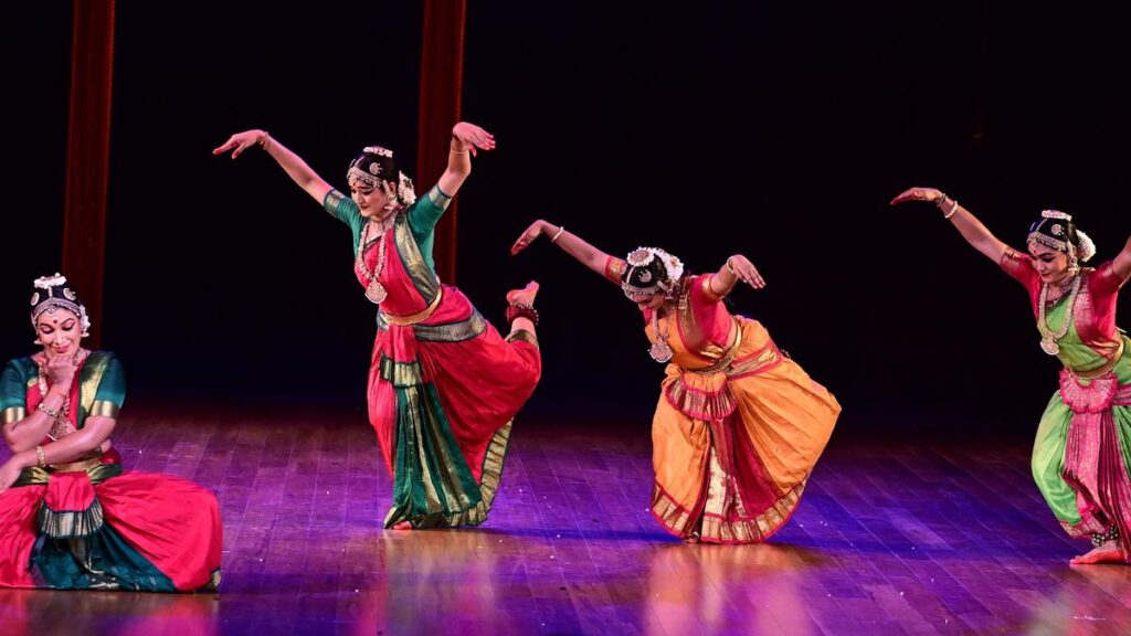 Kalakshetra students celebrated the gurus of yesteryear with a Guru Samarpanam