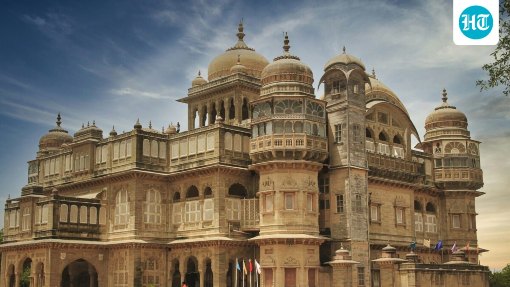 'India is not for us': Redditor explains why moving back to Canada from Gujarat felt necessary