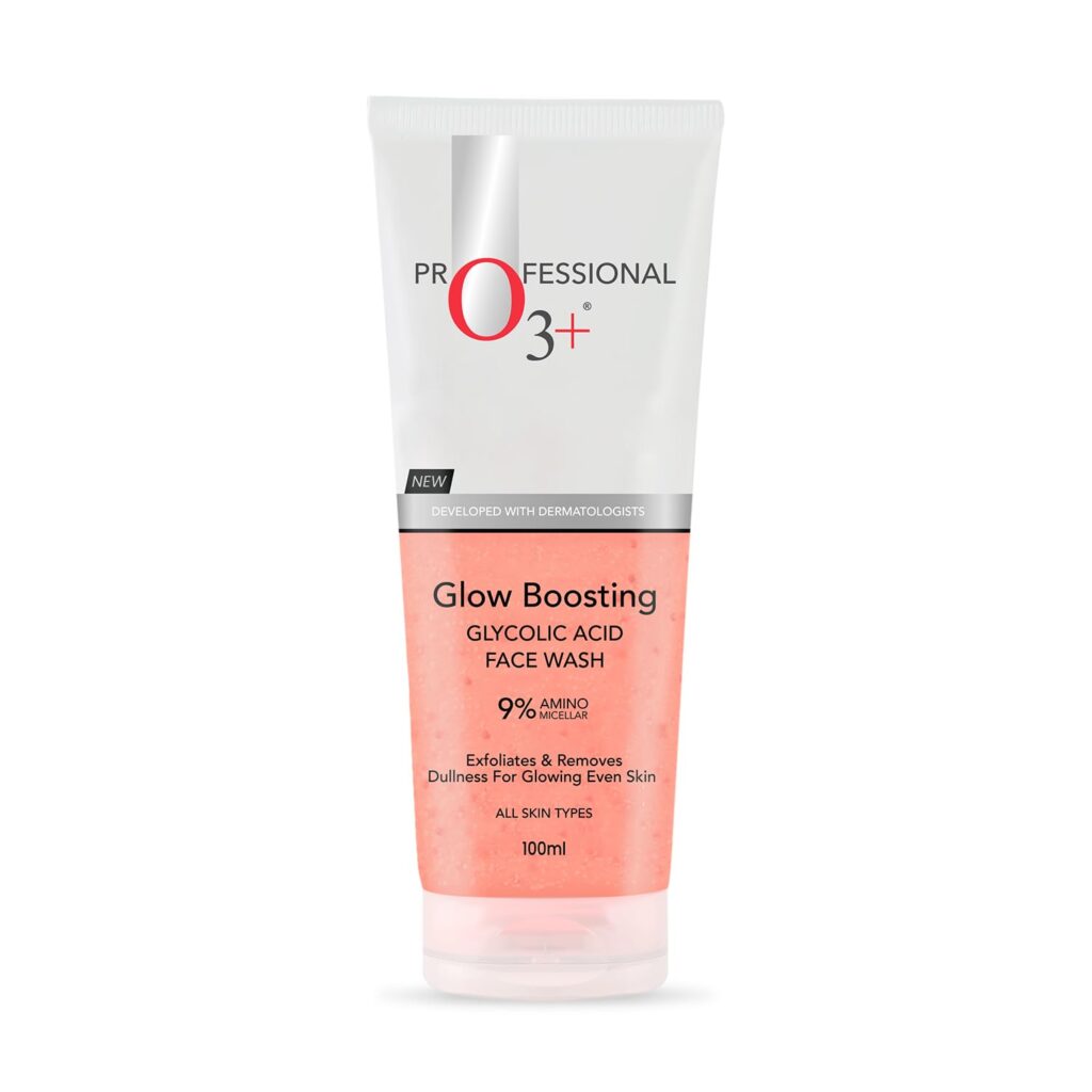 O3+ Glow Boosting Face Wash With Glycolic Acid for Gentle Exfoliation, Aloe Vera for refresh Skin and Vitamin C for skin brightening | All Skin Types | 100ml