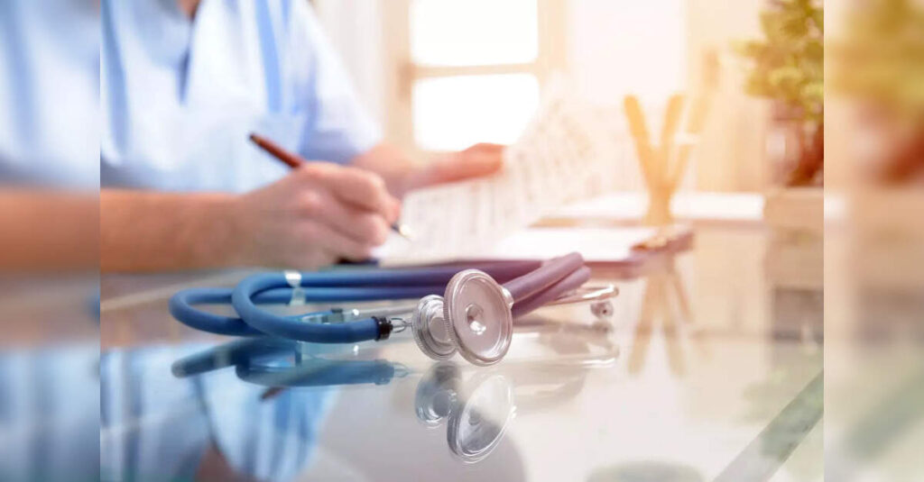 DGHS Clarifies Physiotherapists Cannot Use 'Dr' Prefix, ETHealthworld