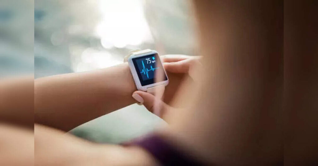 US FDA clears Apple Watch hypertension feature, ETHealthworld