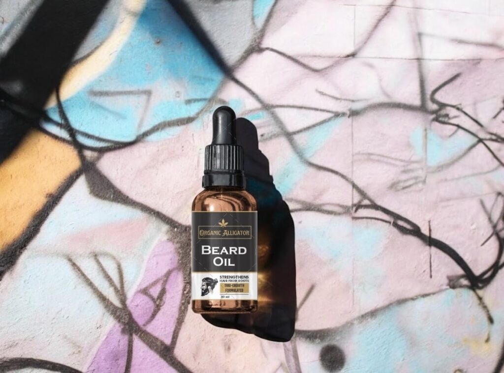 Beard Oil, 30ml, TRIO- GROWTH FORMULATED, Premium BEARD Oil for Men/SLS and Paraben free/for thicker and fuller beard with 8 natural oils