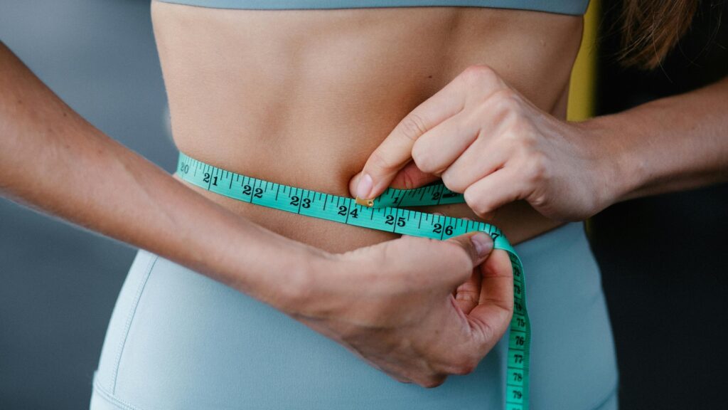 Nutritionist reveals ‘9-1’ rules to make weight loss simple: 3 main meals, 9K daily steps, 8 glasses of water