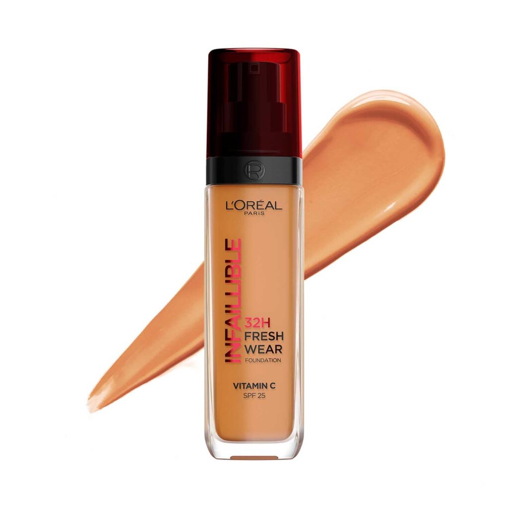 L'Oréal Paris Liquid Foundation, Oil Absorbing Formula, Transferproof, Heatproof and Long-lasting, Infallible 32H Fresh Wear, 330 Hazelnut, 30ml