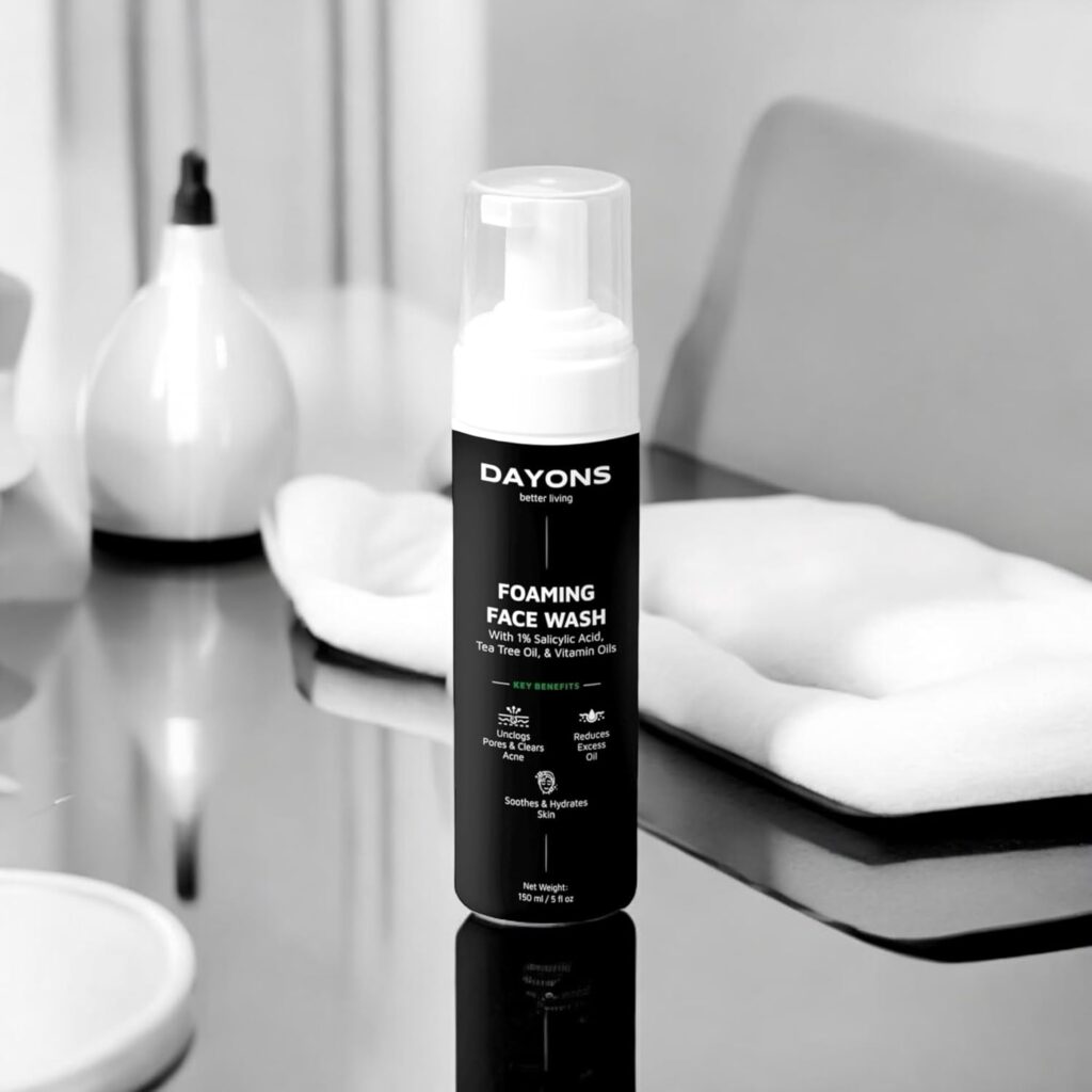 Foaming Face Wash with 1% Salicylic Acid, Tea Tree Oil and Vitamin Oils, 150ml