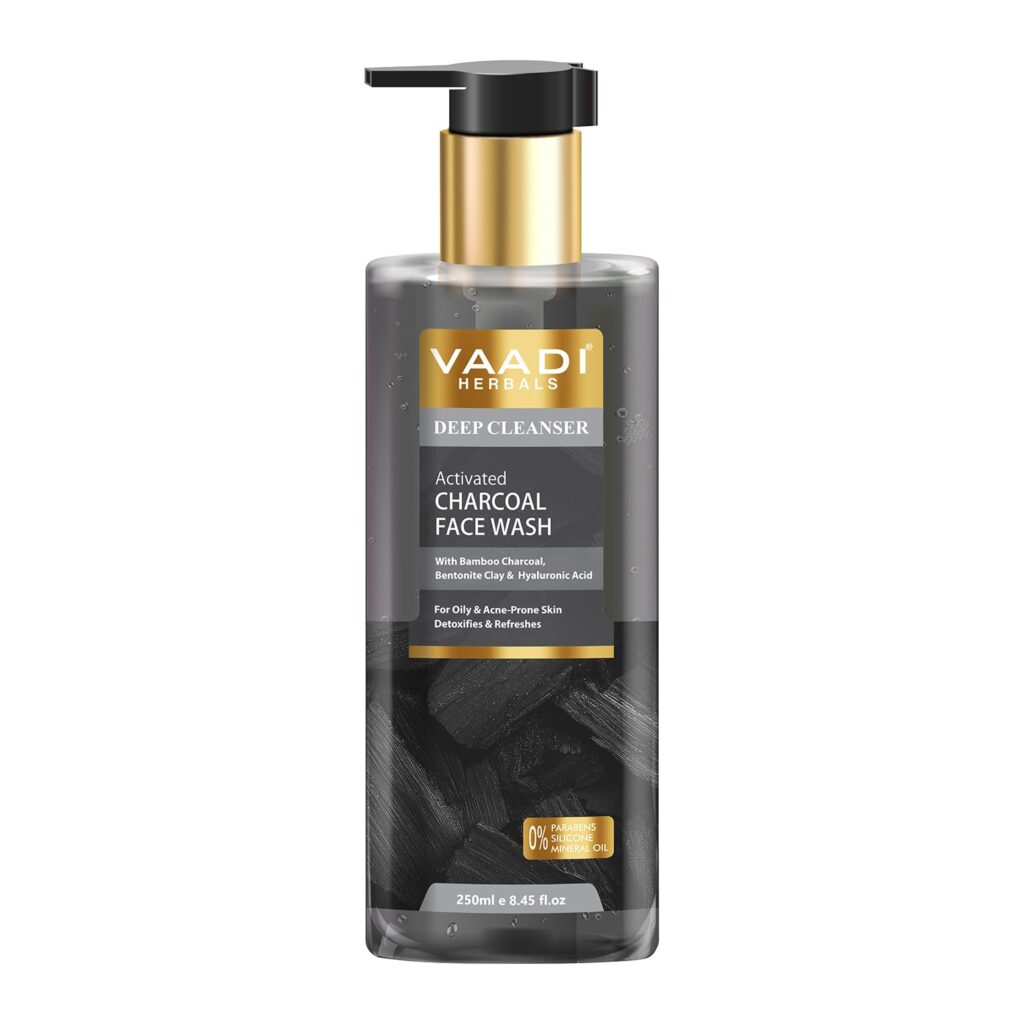 Activated Charcoal Face Wash with Tea Tree Oil, Bentonite Clay & Glycolic Acid| For Oily & Acne-Prone Skin| Detoxifies & Refreshes| Deep Purify| No Parabens, Mineral, Silicon| 250ml